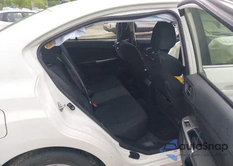 2016 Subaru Impreza 2.0I Premium z USA, uszkodzony, nr VIN JF1GJAB65GH007871